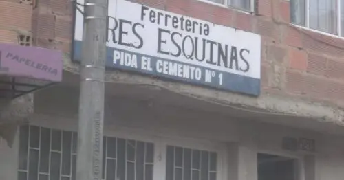 FERRETERIA TRES ESQUINAS FERRETERIA TRES ESQUINAS